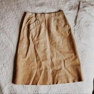 Isaac Mizrahi 100% Genuine Suede Leather Skirt - Size 4